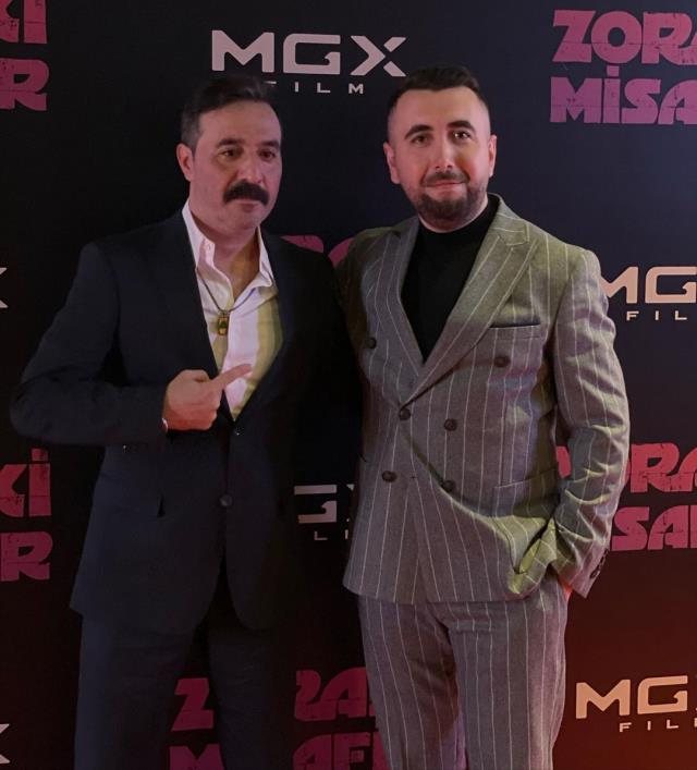 Oyuncu Mustafa Üstündağ oğlunun dişini yüzük yaptı