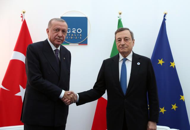 Cumhurbaşkanı Erdoğan, dünya başkanları ile peş peşe görüşme yaptı