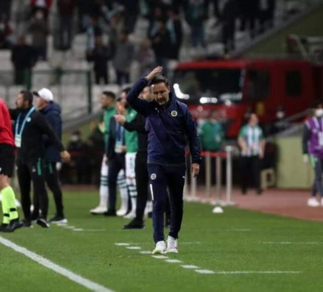 Konya'da yaşananlar Vitor Pereira'yı zahmetten çıkardı! Portekizli sondan yerinde duramadı