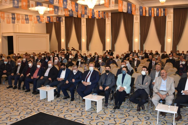 AFYONKARAHİSAR - AK Parti Küme Başkanvekili Özkan, Afyonkarahisar'da konuştu