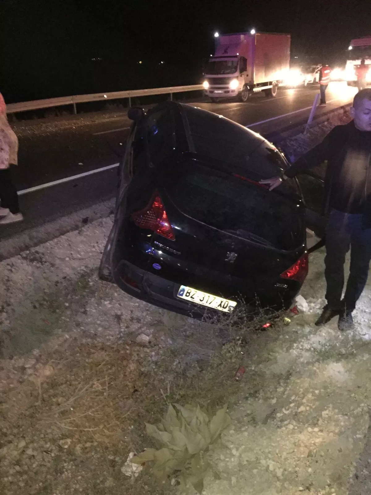 Son dakika haberleri | Burdur'da otomobilin iş makinasına çarpması sonucu 1 kişi öldü, 5 kişi yaralandı