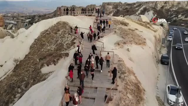 Kapadokya 'Cumhuriyet Bayramı' nedeniyle yüzde yüz doluluk oranına ulaştı