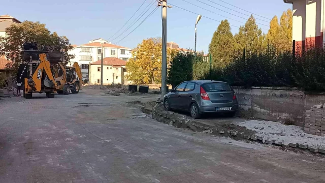 Kırşehir'de traji komik olay: Araba hafriyat alanında kaldı