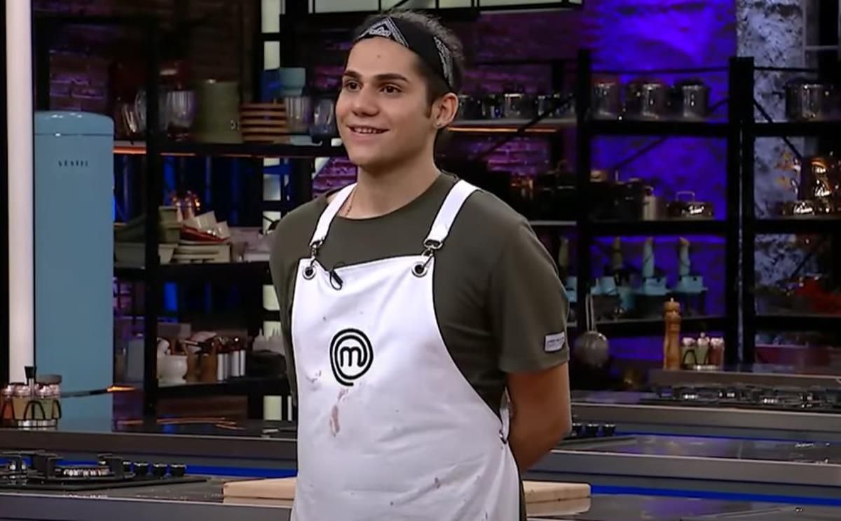 Masterchef Ateş kimdir, elendi mi? Ateş Durukan kimdir, kaç yaşında, nereli, mesleği ne? Mert Ateş Durukan elendi mi?