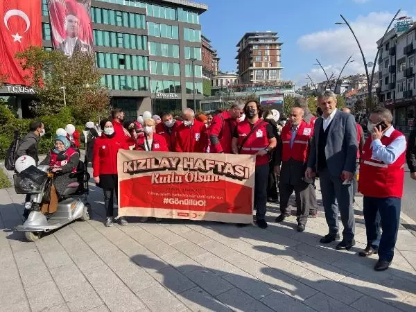 Üsküdar'da Kızılay Haftası kutlamaları