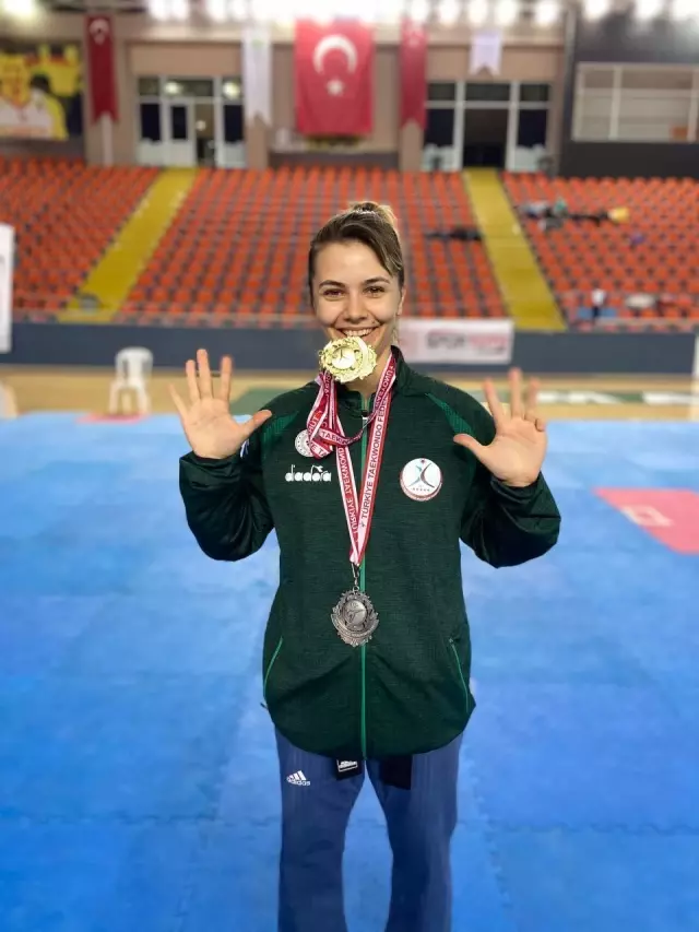 Boyabat Gençlik ve Spor Kulübü sporcusundan altın madalya