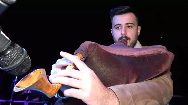 Kitapseverler gençlik kampında buluştu