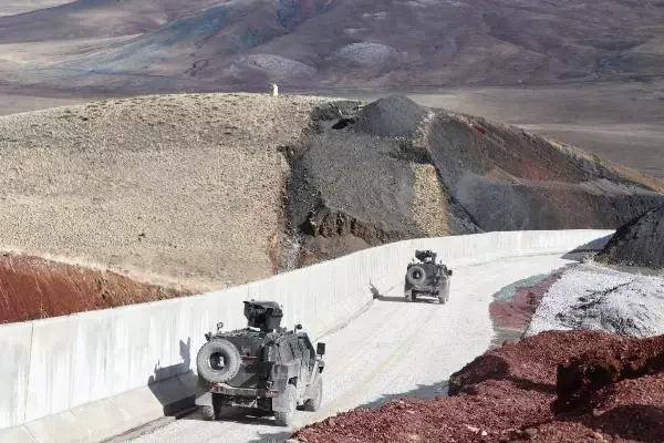 TBMM GÖÇ VE AHENK ALT KOMİTESİ HEYETİ, İRAN HUDUDUNDA