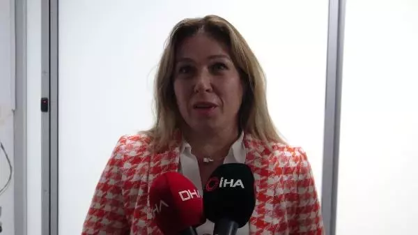 17 yıllık kocasını böbreğiyle hayata bağladı