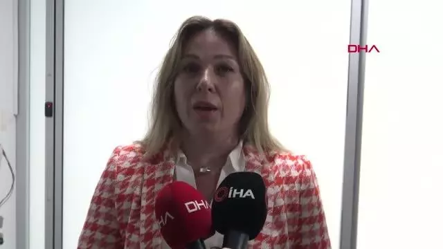 17 yıllık kocasını böbreğiyle hayata bağladı