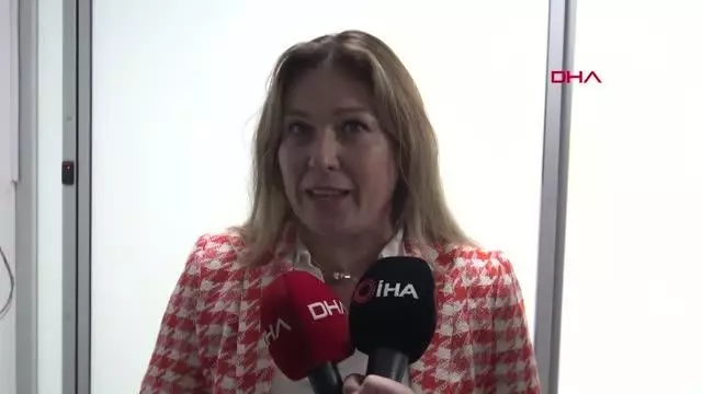 17 yıllık kocasını böbreğiyle hayata bağladı