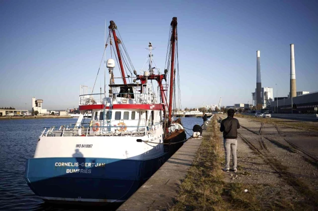 İngiltere: "Fransa el koyduğu İngiliz balıkçı teknesini hür bıraktı"