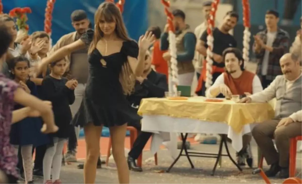 Üç Kuruş'un Leyla'sı Aslıhan Malbora kimdir?