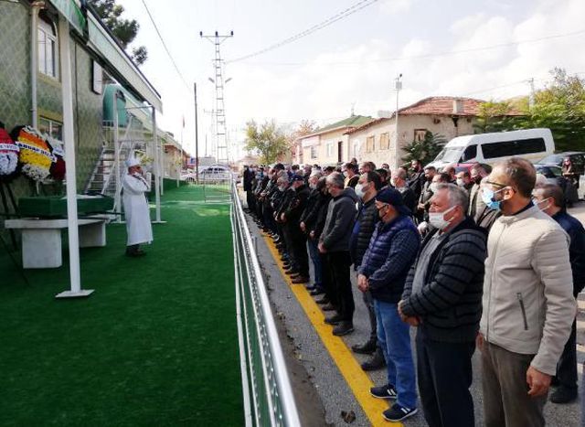 oyuncu semra dincer son yolculuguna ugurlandi sanat dunyasindan kimse katilmadi