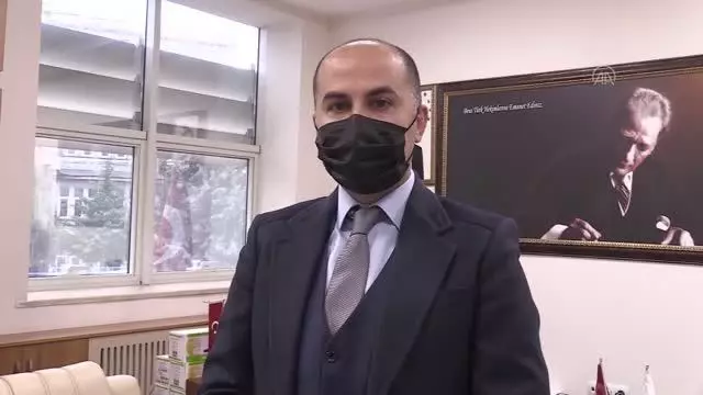 Sağlık ekipleri mavi ye dönen Tunceli'de öğrencilerin aşılanmasına yoğunlaştı