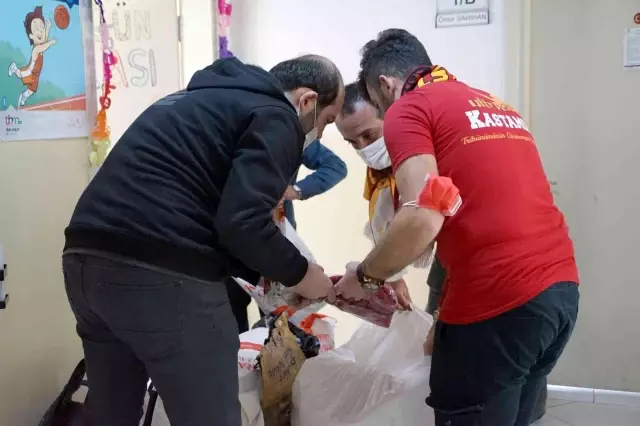 Sel felaketinin yaşandığı Bozkurt'ta Galatasaray Taraftarlar Derneğinden anlamlı davranış