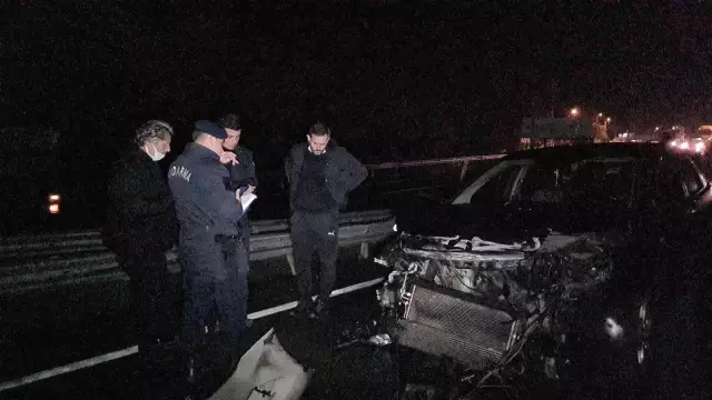 Yola dökülen mazot kazalara neden oldu