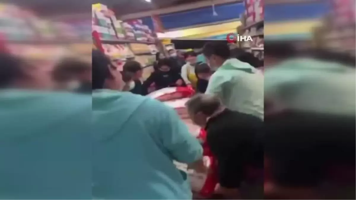 Son dakika haberleri | Çinliler hükümetin çağrısının ardından marketlere akın etti