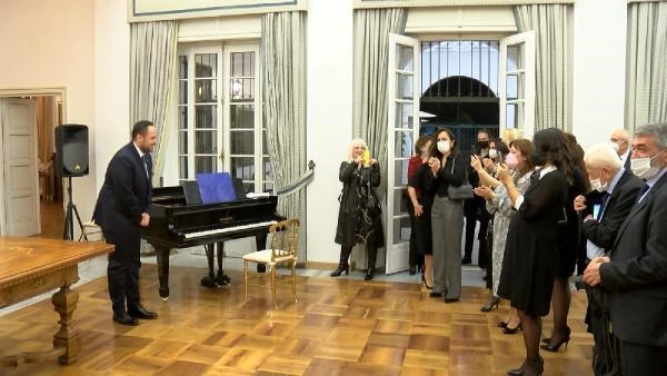 Devlet Opera ve Balesi Genel Müdürü Karahan'a İtalya Devlet Nişanı verildi