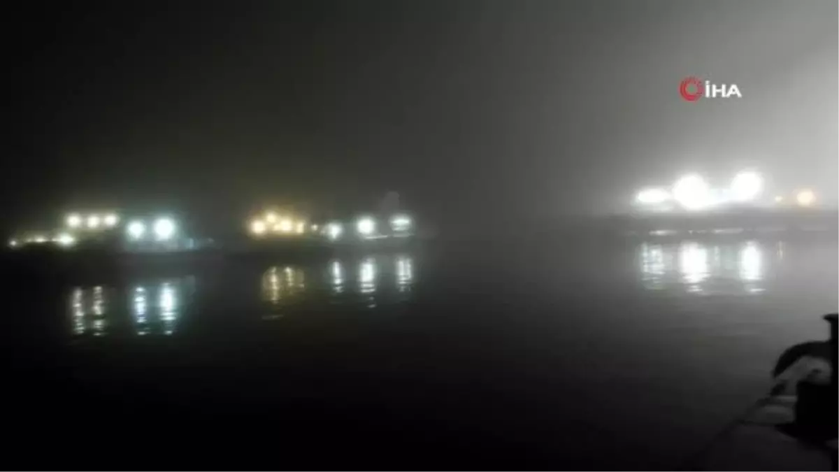 Çanakkale'de sis nedeniyle göz gözü görmüyor