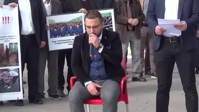 Çin'in Uygur Türklerine yönelik politikası protesto edildi