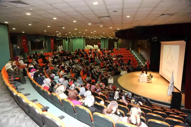 Darıca'da Anne Okulu projesi başladı