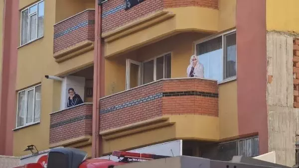 Kız öğrenci yurdunda çıkan yangın, paniğe neden oldu