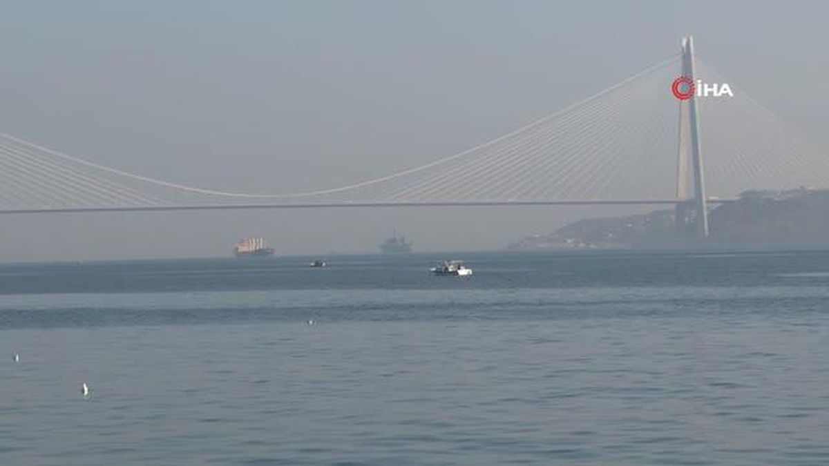 Son dakika 3. sayfa: Sarayburnu'nda demirleyen ABD savaş gemisi Karadeniz'e açıldı