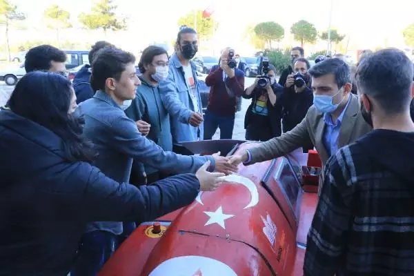 SELÇUK BAYRAKTAR: TEKNOFEST'İN EN BÜYÜK BAŞARISI GENÇLERDE OLUŞTURDUĞU ÖZGÜVEN