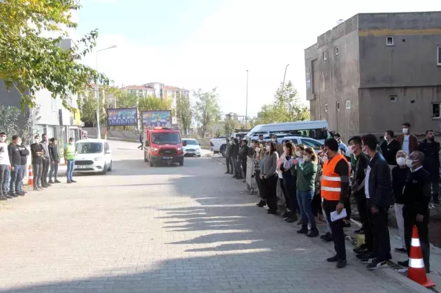 Son dakika haberi! Şırnak'ta deprem ve yangın tatbikatı yapıldı