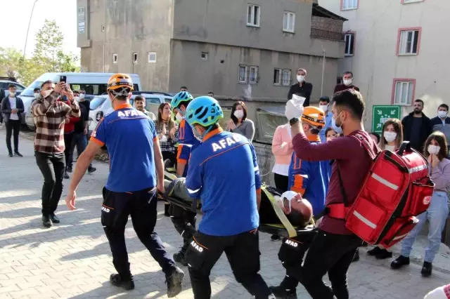 Son dakika haberi! Şırnak'ta deprem ve yangın tatbikatı yapıldı