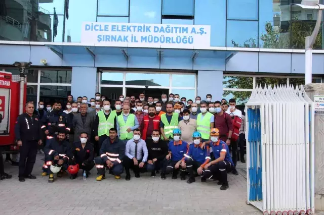 Son dakika haberi! Şırnak'ta deprem ve yangın tatbikatı yapıldı