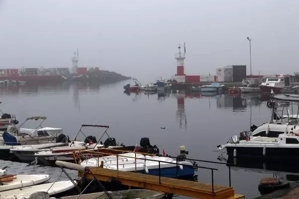 Tekirdağ'da yoğun sis etkili oldu