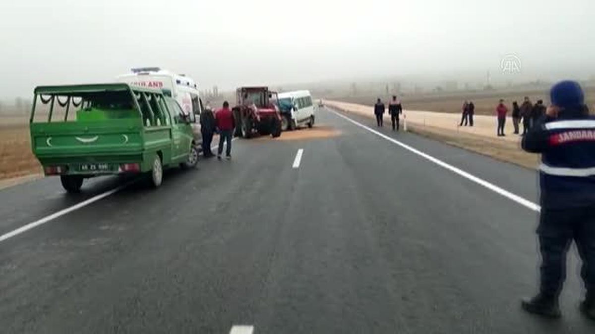 Son dakika haberleri | Üç aracın karıştığı kazada 1 kişi öldü, 9 kişi yaralandı (2)