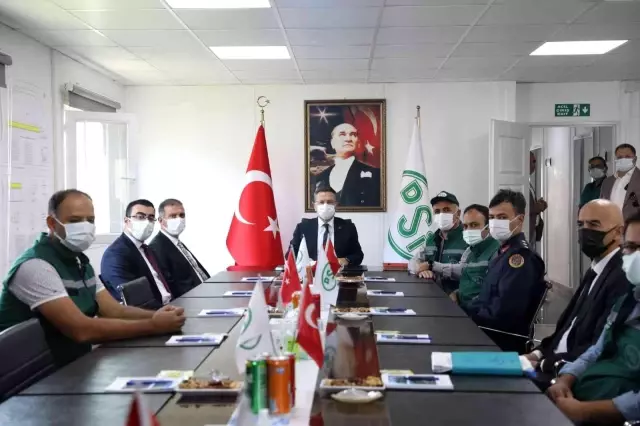 Vali Aksoy, Sarıçay Barajı'nda incelemelerde bulundu