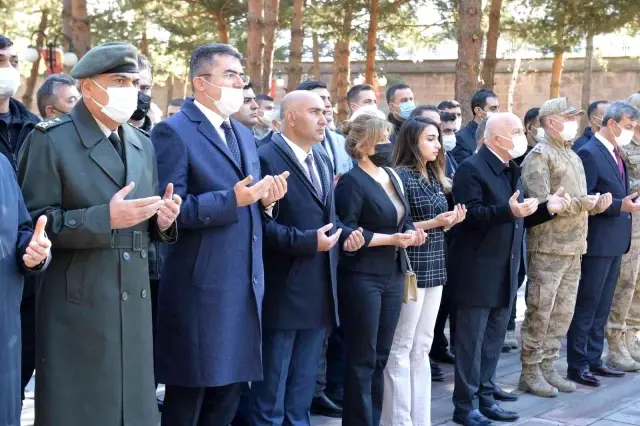 Erzurum'da Karabağ zaferi fotoğraf sergisi