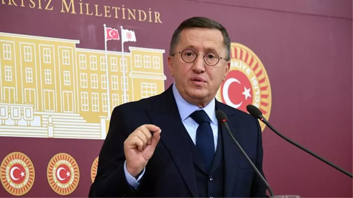 Vatandaşa sinkaflı sözler sarf eden Lütfü Türkkan'ın yıllar önceki küfür paylaşımı yeniden gündem oldu