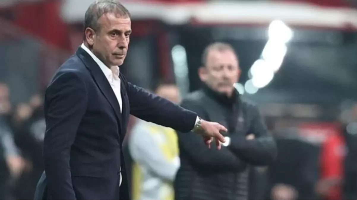 Abdullah Avcı, Beşiktaş tribünlerine tepki gösterdi: Anneleri bunu hak etmiyor