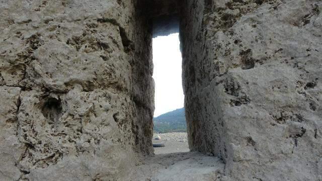Fotoğraf Adana'dan! Sular çekilince Roma'dan kalma kilise ve tarihi yapılar ortaya çıktı Fotoğraf Adana'dan! Sular çekilince Roma'dan kalma kilise ve tarihi yapılar ortaya çıktı