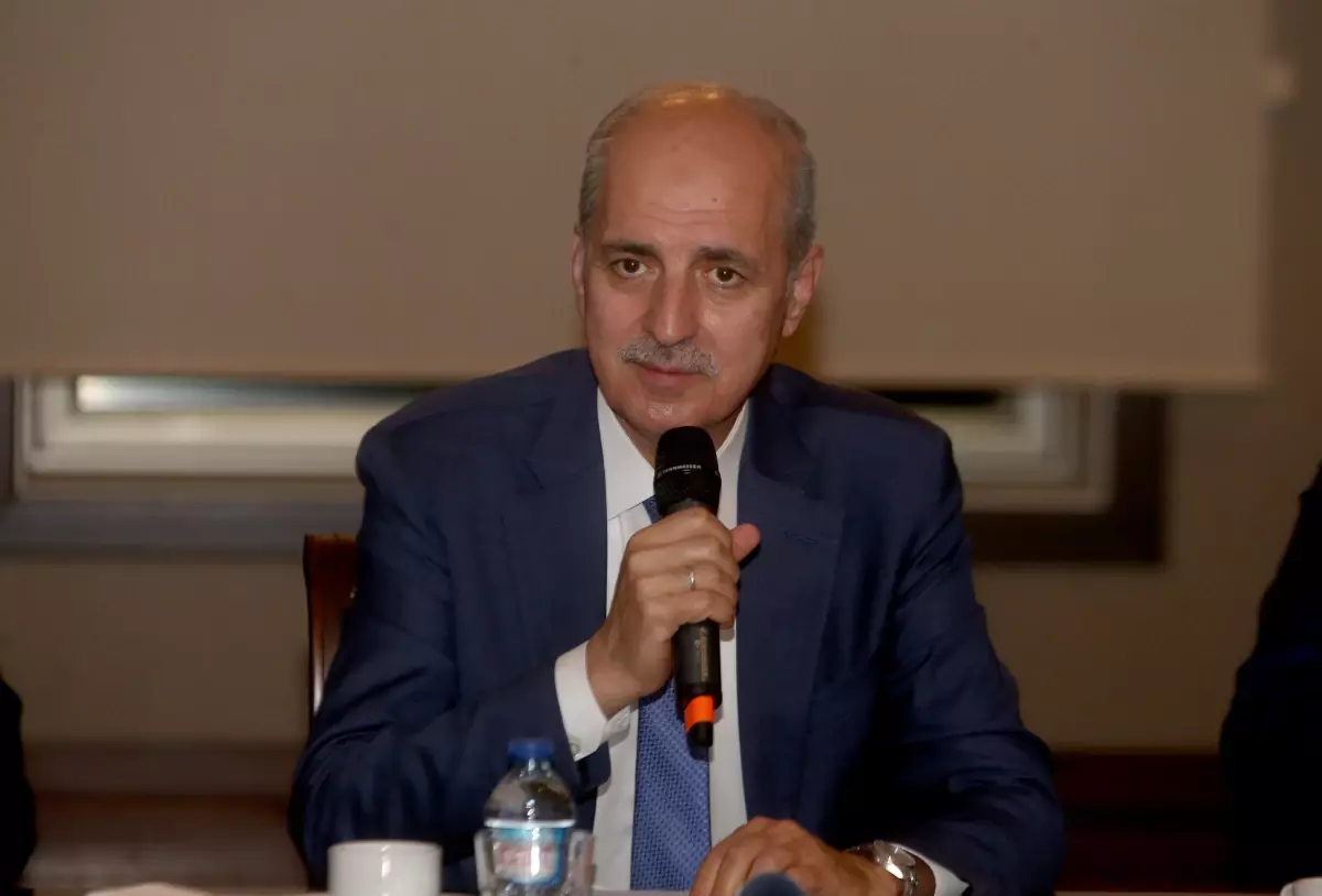 Numan Kurtulmuş, İstanbul Hemşehri Dernekleri Federasyon başkanlarıyla buluştu