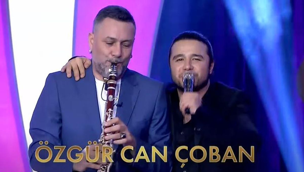 Özgür Can Çoban kimdir? Kaç yaşında, nereli, mesleği ne? Şarkılar Bizi Söyler konuğu Özgür Can Çoban kimdir, şarkıları neler?