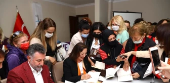 Bayraklı'da 'Kadın ve Edebiyat' konulu söyleşi