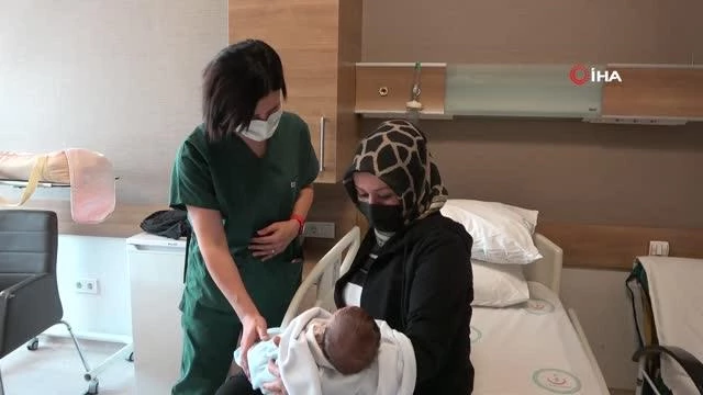 Hamileliğinin 8'inci ayında Covid'e yakalanan annenin aşı pişmanlığı: "Korkunç bir süreçti"