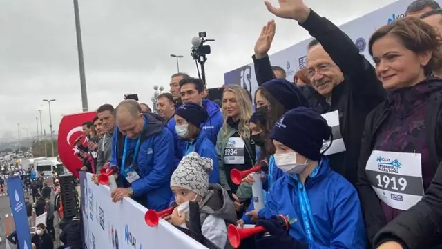 İstanbul Maratonu'na Kılıçdaroğlu, Akşener ve Kaftancıoğlu'nun göğüs numaraları damga vurdu