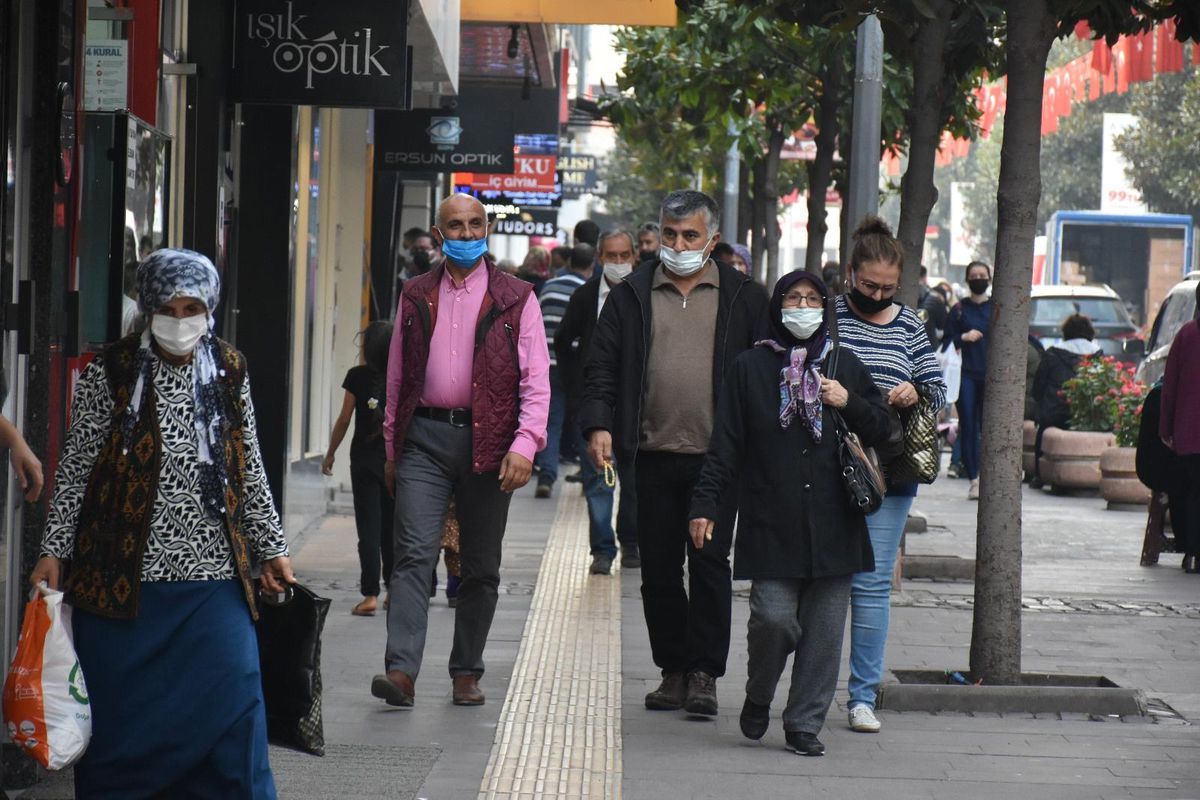 Balıkesir'de vaka sayılarındaki artış sürüyor