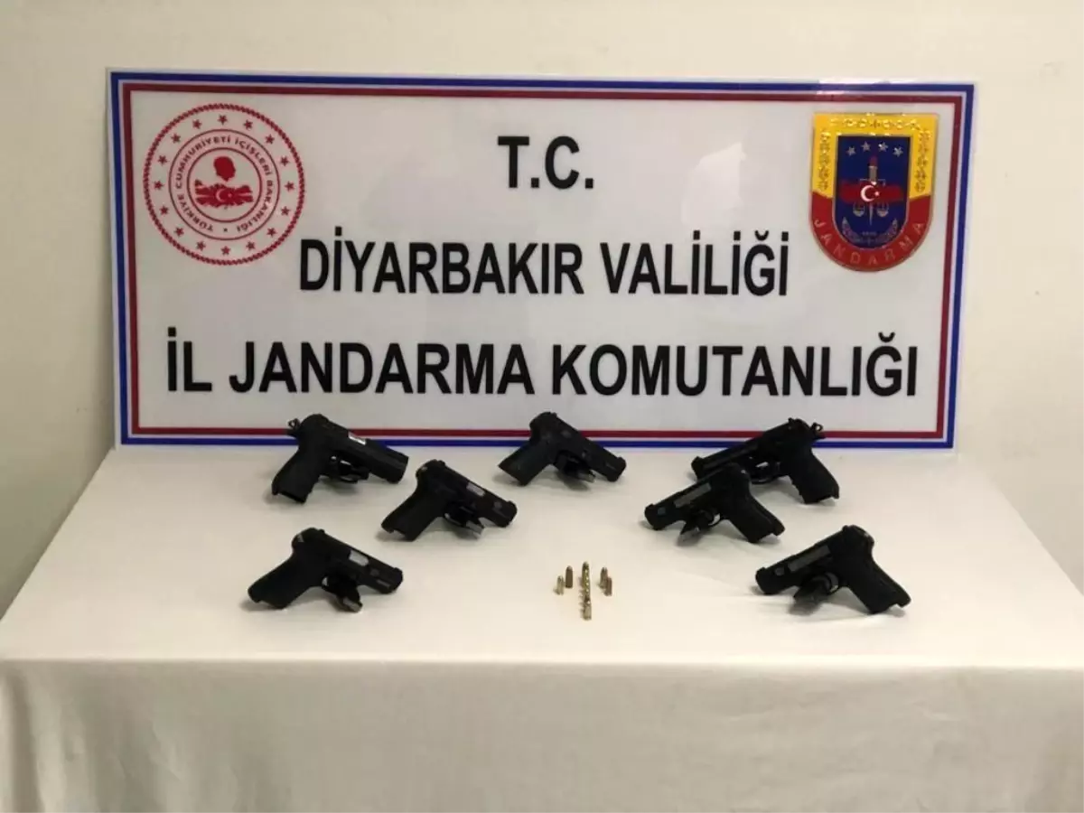 Son dakika haber: Diyarbakır'da silah kaçakçılarına operasyon: 4 kişi tutuklandı
