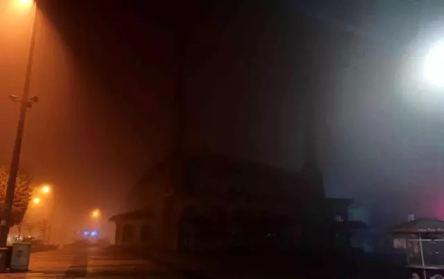 Gece çöken sis nedeniyle göz gözü görmedi