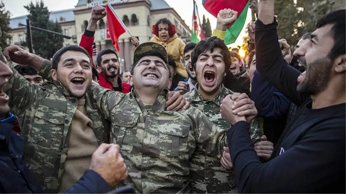 Karabağ zaferinin 1. yıl dönümünde Şuşa'da şükür namazı kılındı