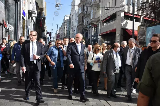 Memleket Partisi Genel Başkanı İnce, Beyoğlu'nda esnafı ziyaret etti