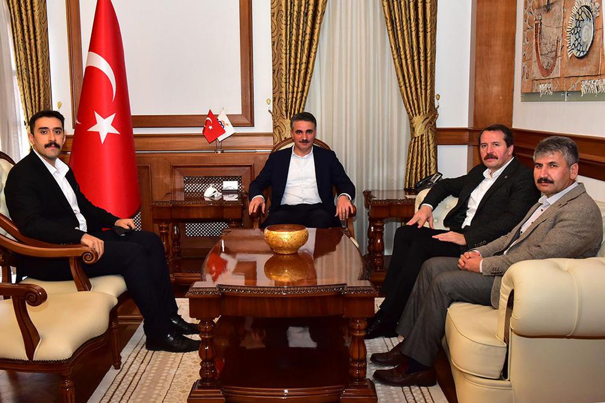 Memur-Sen Genel Başkanı Ali Yalçın Vali Baruş'u Ziyaret Etti